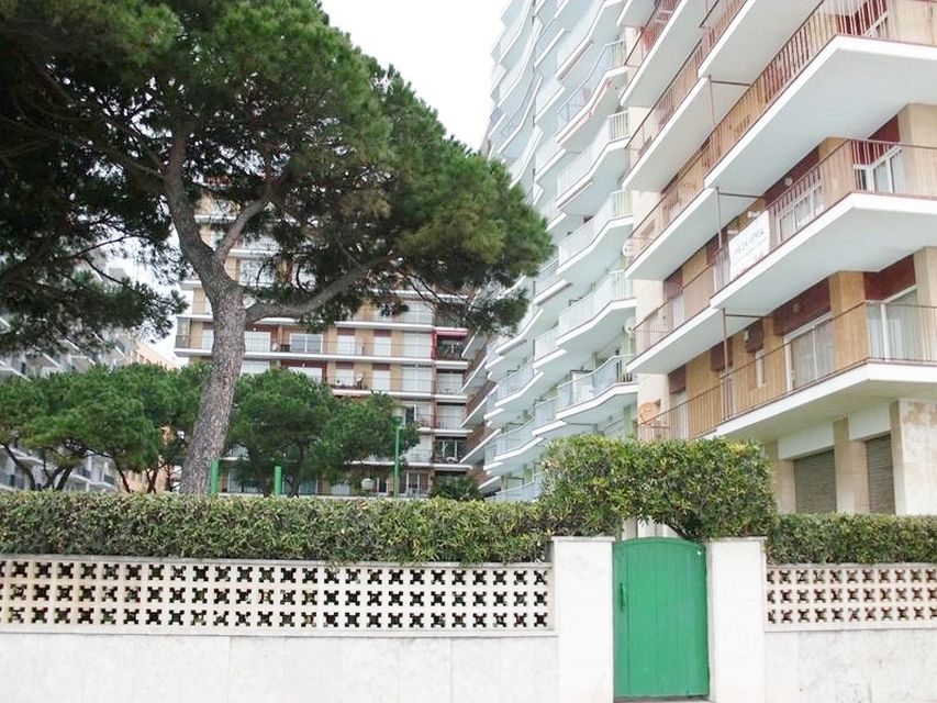 Flat for sale in Blanes, on the sea front