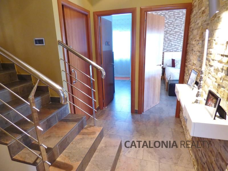 Extraordinary house for sale in the Maresme, near the sea and the mountain