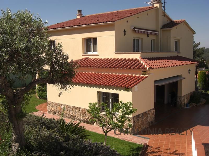 Magnífica casa en venda en urbanització de prestigi de Lloret de Mar (Costa Brava)