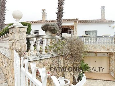 House for sale in Cala Canyelles, Lloret de Mar (Costa Brava)