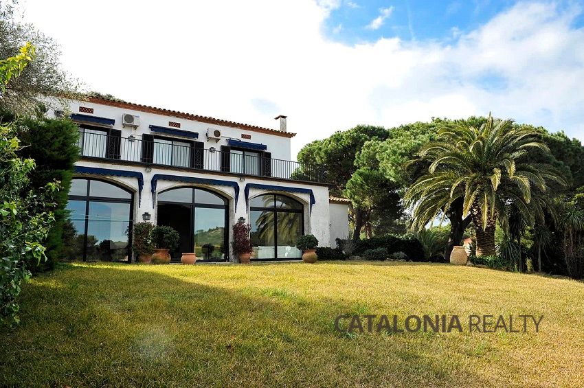 Casa en venda d'alt stànding a urbanització privada de S'Agaró (Costa Brava)