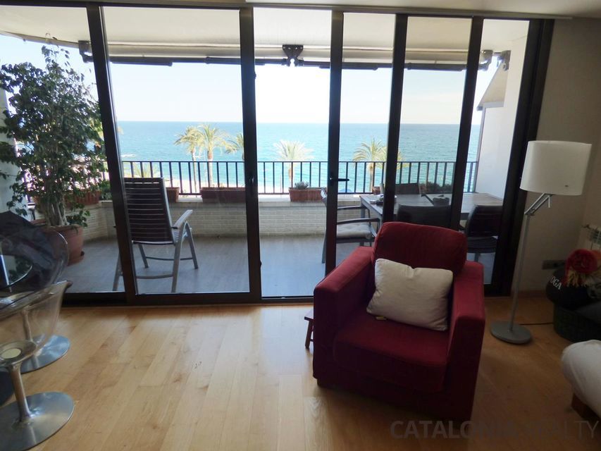Appartement à vendre à Lloret de Mar (Costa Brava), à première ligne de la mer