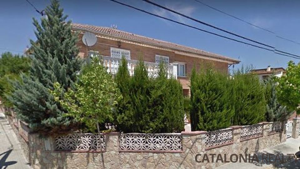 Casa en venda a Sils (Girona)