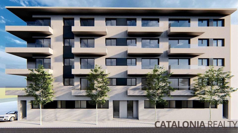 New construction of 40 floors in Pineda de Mar, Barcelona, Spain