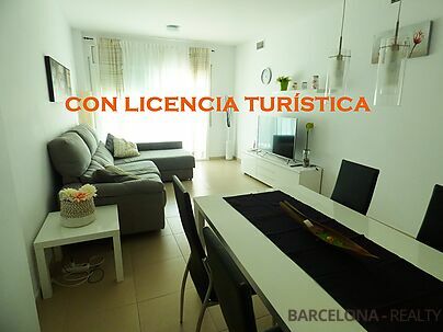 Apartment for sale in Lloret de Mar (Fenals-Santa Clotilde) Spain. TOURIST LICENSE