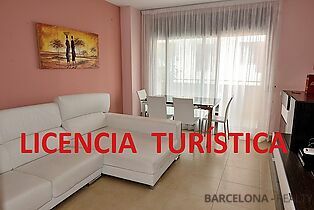Appartement à vendre avec LICENCE TOURISTIQUE dans le quartier de Fenals, Lloret de Mar, Espagne