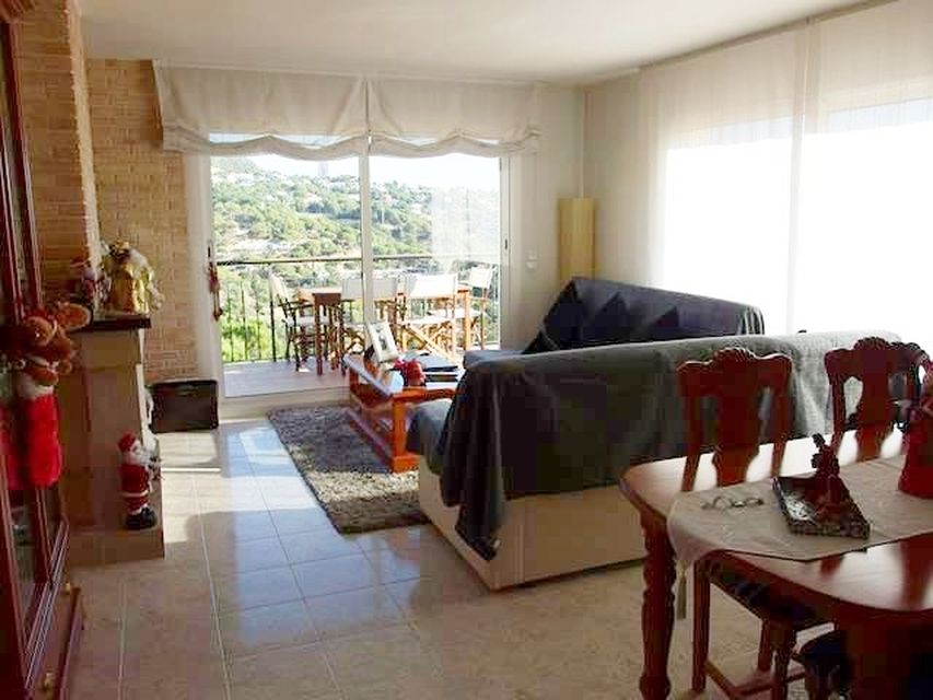 Casa aparellada en venda en urbanització de prestigi a Lloret de Mar (Costa Brava)