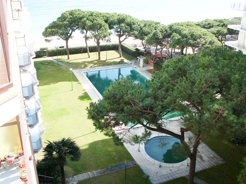 Flat for sale in Blanes, on the sea front