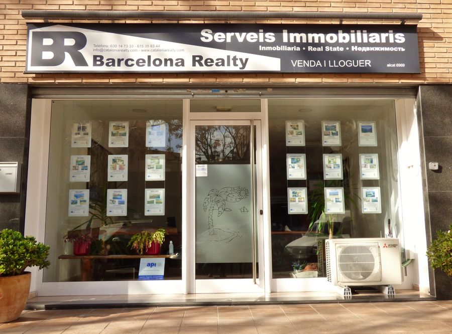 En la Inmobiliaria Barcelona - Realty tenemos una nueva dirección en Lloret de Mar, Costa Brava