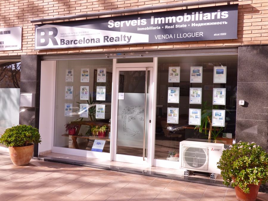 En la Inmobiliaria Barcelona - Realty tenemos una nueva dirección en Lloret de Mar, Costa Brava